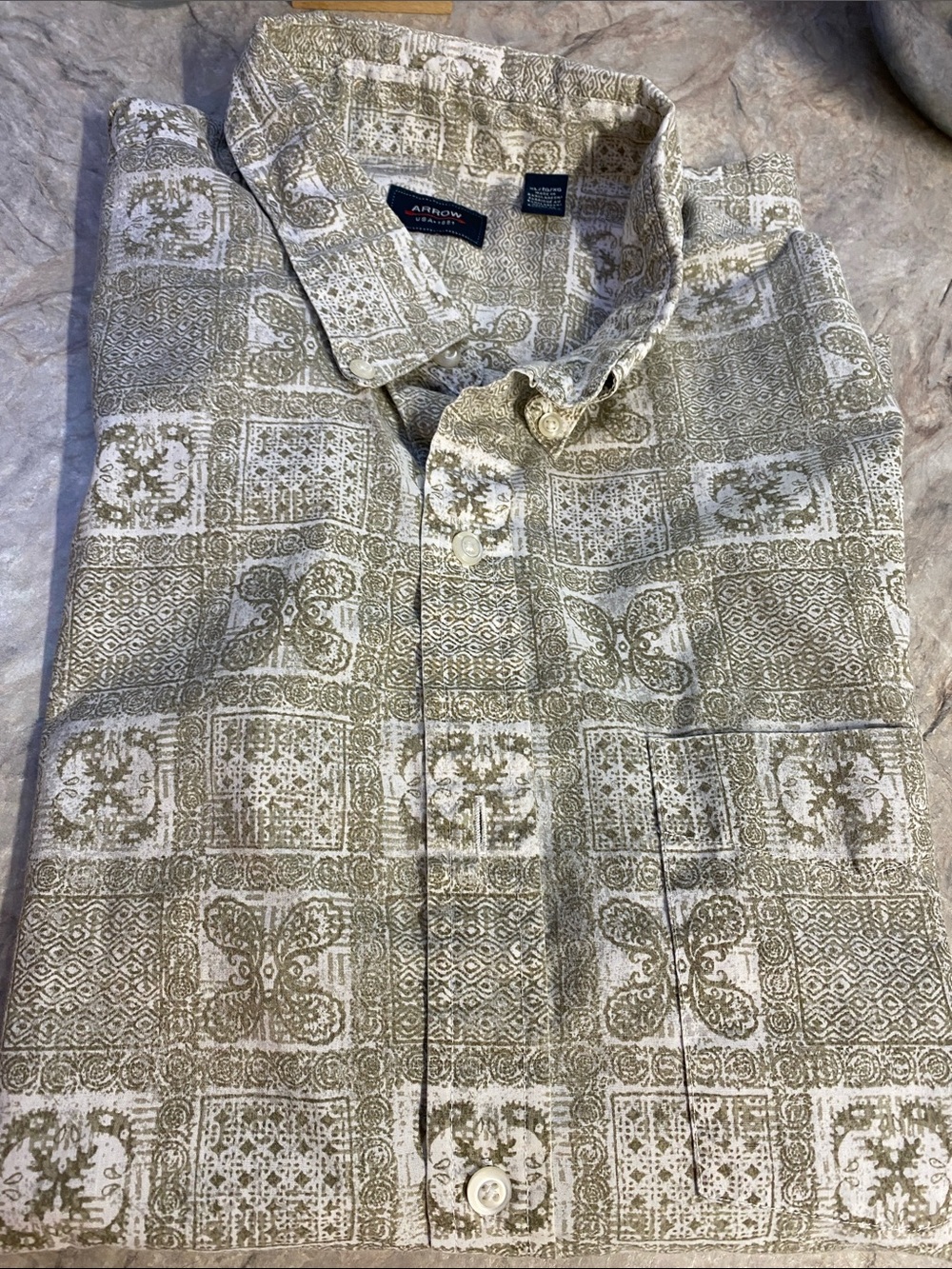 Arrow Beige and White Printed Short-Sleeve Button-Up Shirt